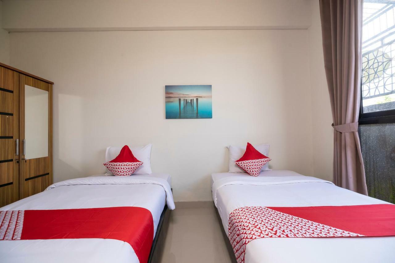 Oyo 697 Olivia Inn Denpasar Legian Dış mekan fotoğraf